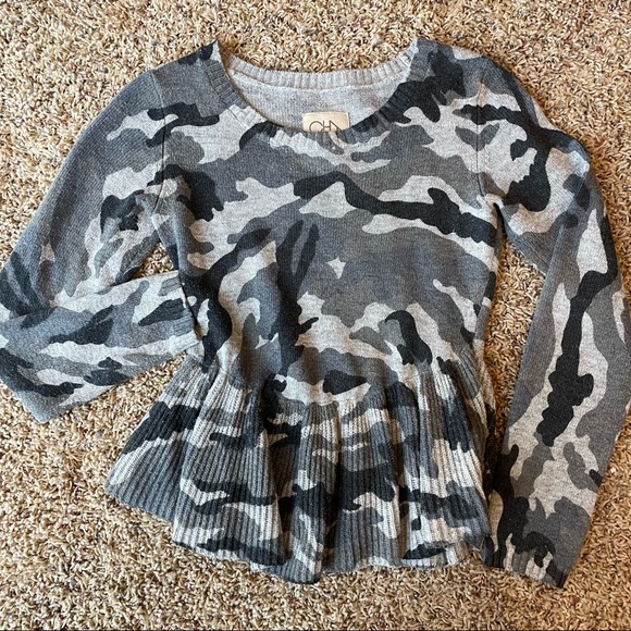 Chaser Camo Peplum Sweater - Picture 3 of 6